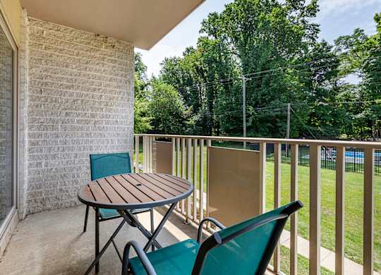 Private Apartment Balcony at Annapolis Roads, Annapolis