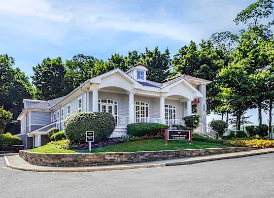 Amazing Leasing office Outdoor at Annapolis Roads, Annapolis