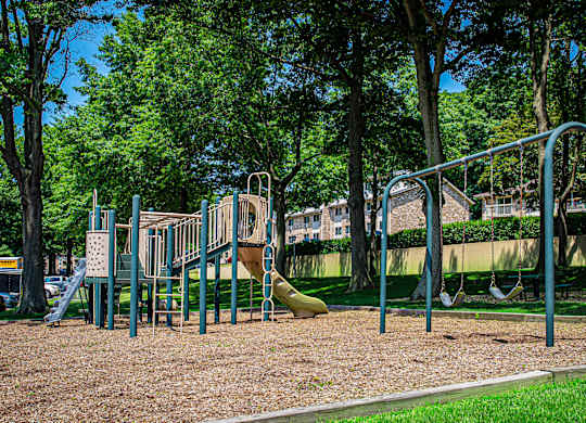 Playground at Atlantic Pointe Apartments, Atlantic Highlands, 07716