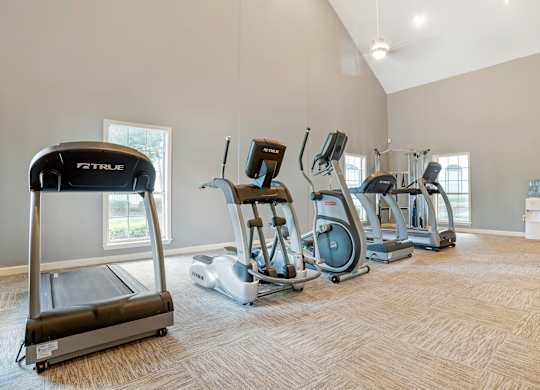 Crosswinds Fitness at Crosswinds Apartments, Pearl, MS