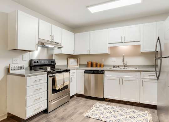 Crosswinds Kitchen at Crosswinds Apartments, Pearl, 39208