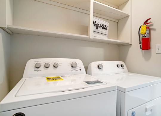 Crosswinds Washer Dryer at Crosswinds Apartments, Pearl, MS