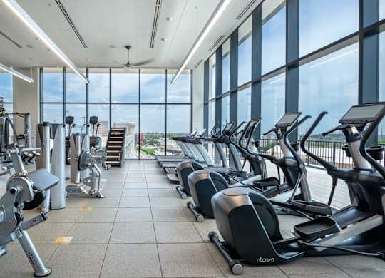 Community Gym at Eastline Residences Apartments, Dallas, 75206