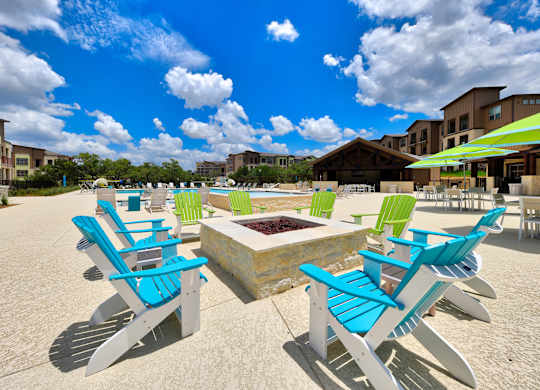 Pool patio at Estraya Westover Hills, San Antonio