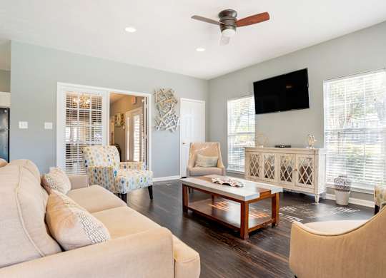 Leasing Office at Grand at Pearl Apartments, Mississippi, 39208