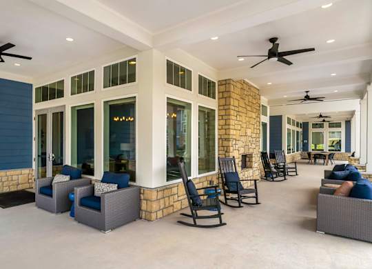 Lounge Area at The Mason at Freumax Park Apartments in Slidell, LA