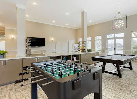 game room at La Veranda at Polly Lane Apartments,Lafayette, LA 70508