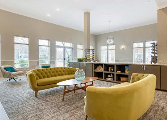 Clubroom at La Veranda at Polly Lane Apartments, Louisiana