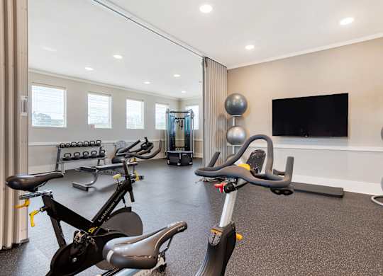 Beautiful Fitness Center at La Veranda at Polly Lane Apartments,Louisiana 70508