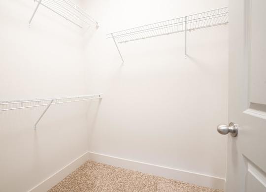 White Closet at Midtown Row Apartments, Montgomery