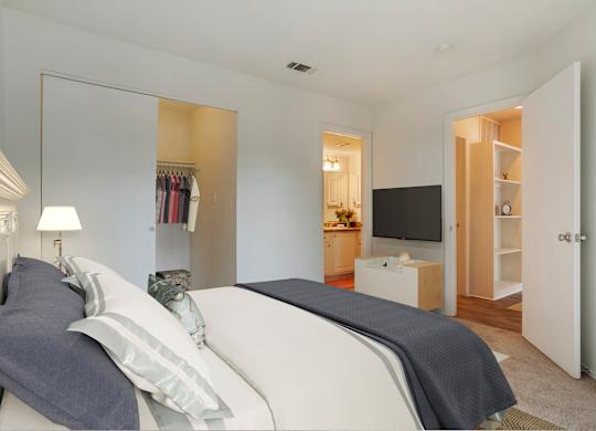 Spacious Bedroom at Reflection Pointe, Flowood, Mississippi
