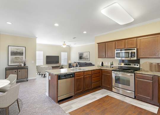 Kitchen at Reflections of Island Park Apartments, Louisiana, 71105