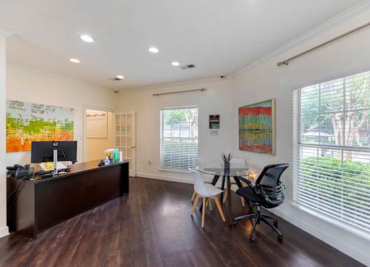 Leasing Office View at Southaven Pointe Apartments, Mississippi, 38671