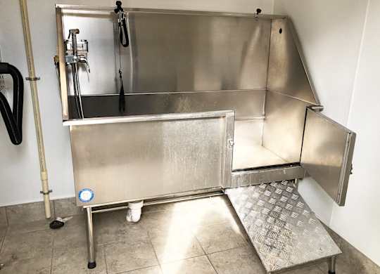 Pet Wash at Waterstone at Hamburg Apartments, Kentucky, Lexington
