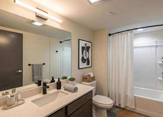 Bathroom with Tub at The 503 Apartments, Ohio, 45402