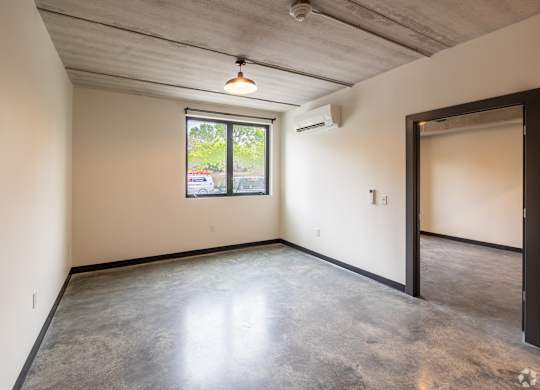 Empty Room at The 503 Apartments, Ohio, 45402