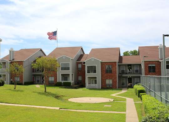 Exterior View Of Property at Foxborough Apartments, Irving, Texas