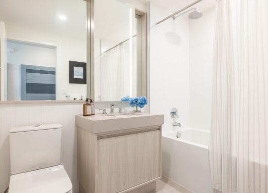 1205 Collection 2BR w/ Den