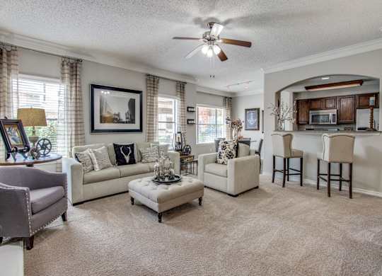 Pet-friendly Apartments in West Houston TX - San Montego - Spacious Living Room with Plush Carpeting