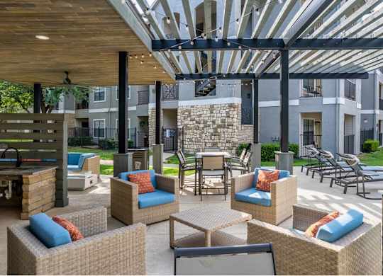 Park Creek Exterior
