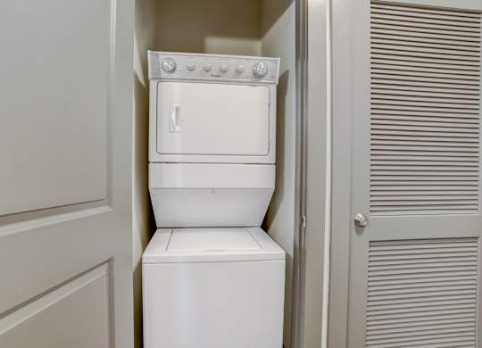 Pet-Friendly Apartments in Nashville, TN- Octave Apartments- washer and dryer included