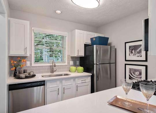 Glen Lake Apartments in Atlanta, GA 30328 photo of a kitchen with stainless steel appliances