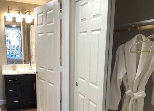 Walnut Creek Apartments - Ivy Hill - An interior shot of the spacious bedroom closet