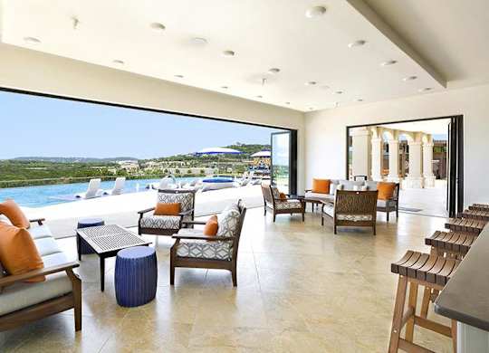 indoor/outdoor climate controlled loggia with retractable walls