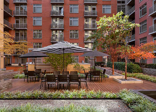 Photo of outdoor courtyard