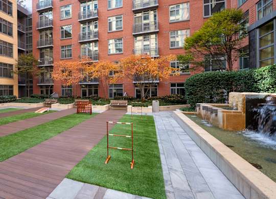 Photo of outdoor courtyard