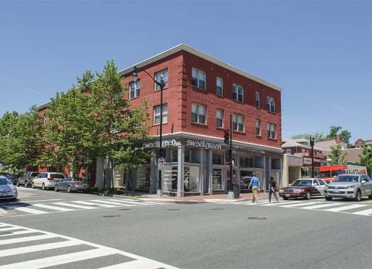 Nearby shopping and dining in Glover Park at 2255 Wisconsin, Washington, DC