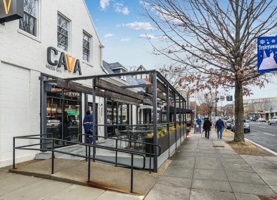 Nearby Restaurants and bars at 4115 Wisconsin, Washington, DC