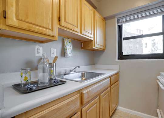The Diplomat Studio Kitchen Unit 410
