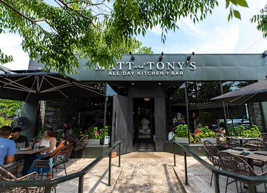 Matt and Tony's All Day Kitchen + Bar near Mason Hall Apartments in Alexandria, VA 22314