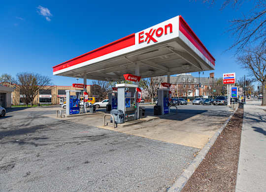 Exxon gas station nearby the Park Place at Petworth Apartments at