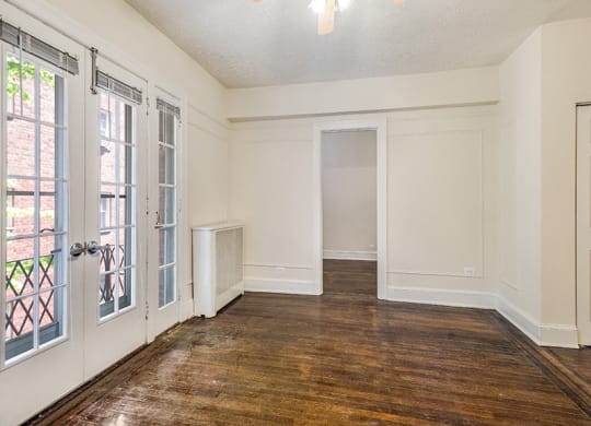 Unfurnished Living Area at Highview and Castle Manor, Washington, 20009