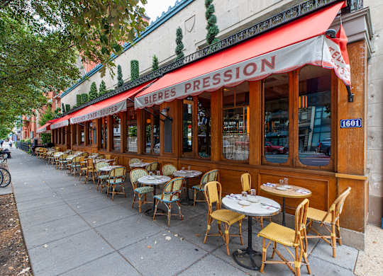 Bieres Pression restaurant near The Palisades at Logan Circle Apartments, 1464  Rhode Island Avenue, NW, Washington, DC 20005