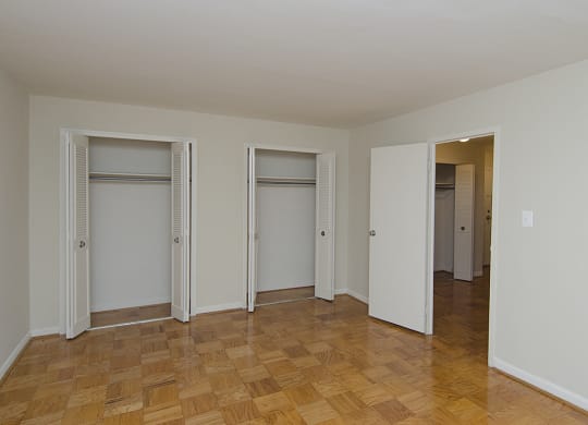 One-bedroom bedroom at Legation House in Washington, DC 20015