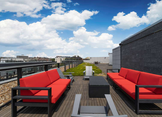 Rooftop deck with grills at The Shay, Washington
