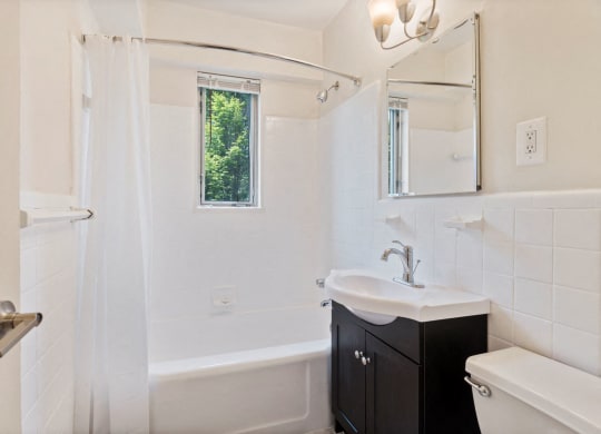 Apartment bathroom at 2100 Connecticut, Washington