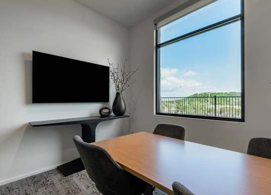Micro Office at The Artesian at Bee