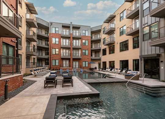 Enchanting Swimming Pool