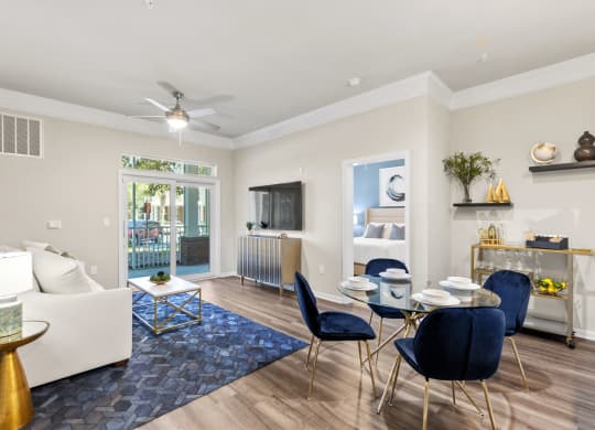living room at West Ashley Apartment Homes, South Carolina