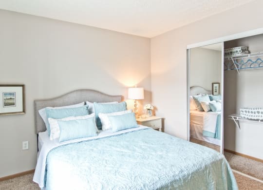 bedroom at albany commons