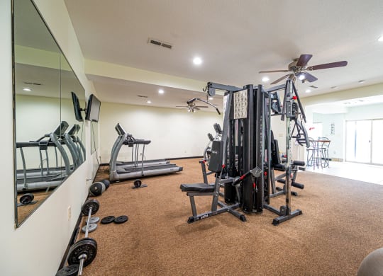the gym at the preserve apartments