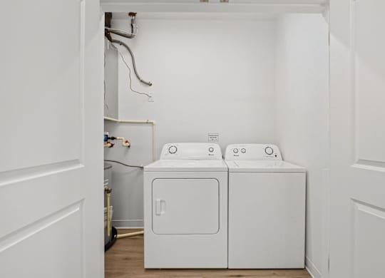 washer and dryer included at the galaxy at polaris