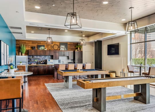 Clubhouse at Highpoint on Columbus Commons Apartments