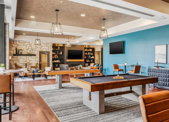 Clubhouse at Highpoint on Columbus Commons Apartments