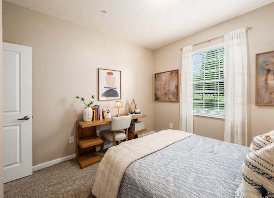 Secondary bedroom