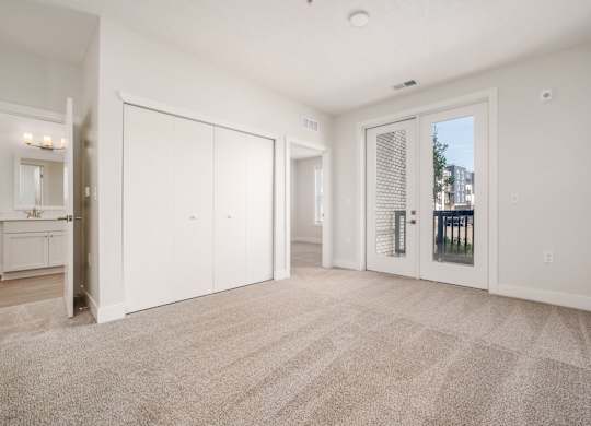1 Bedroom with Den